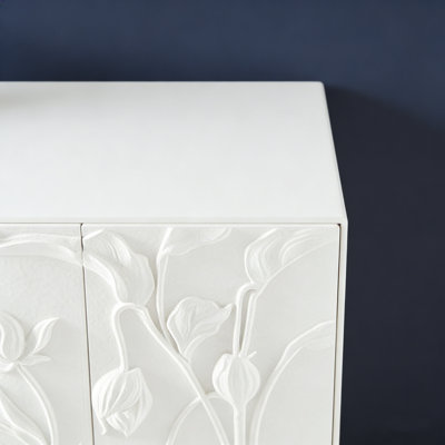 High-End White Solid Wood Sideboard