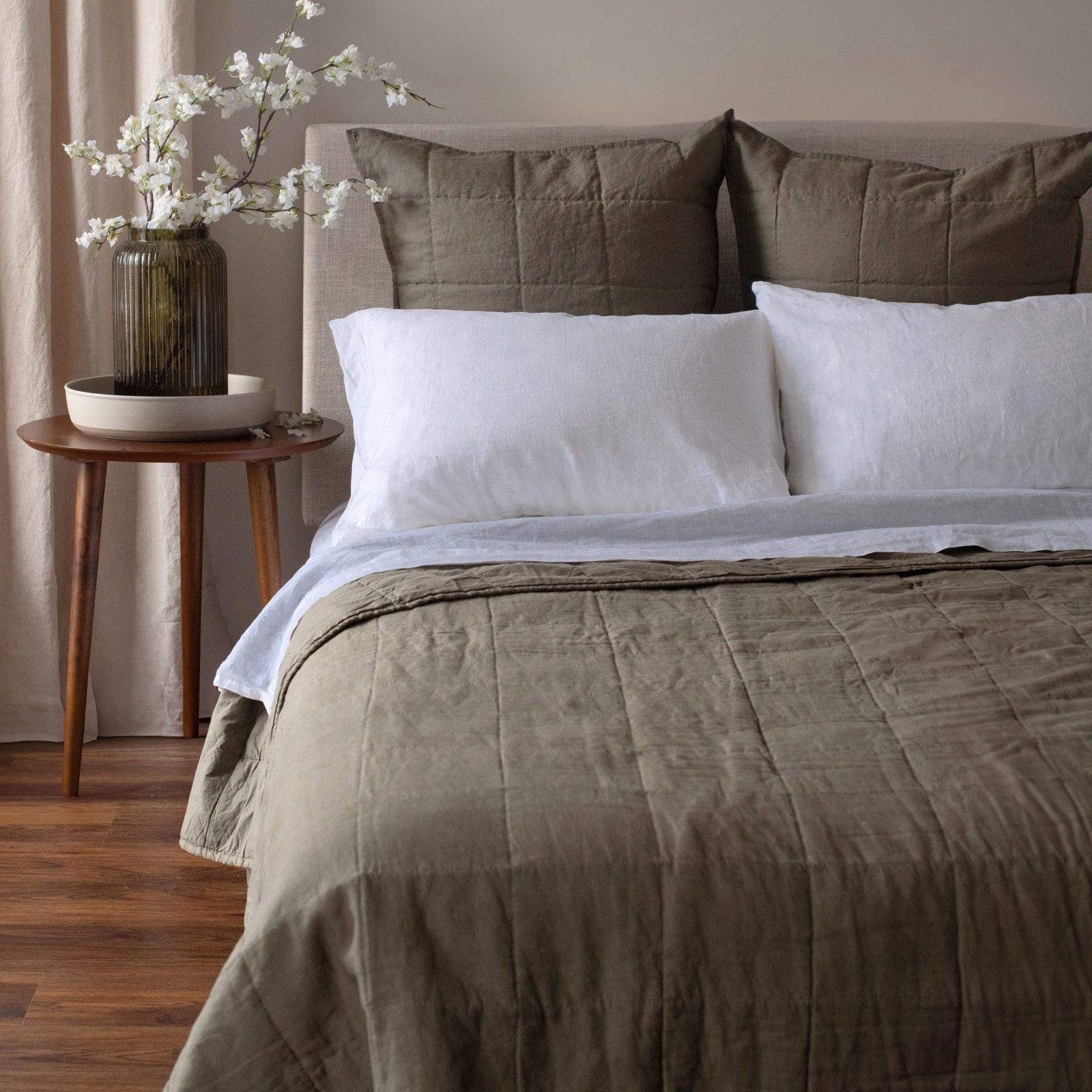 French Linen Quilt Set, Moss, Queen Quilt