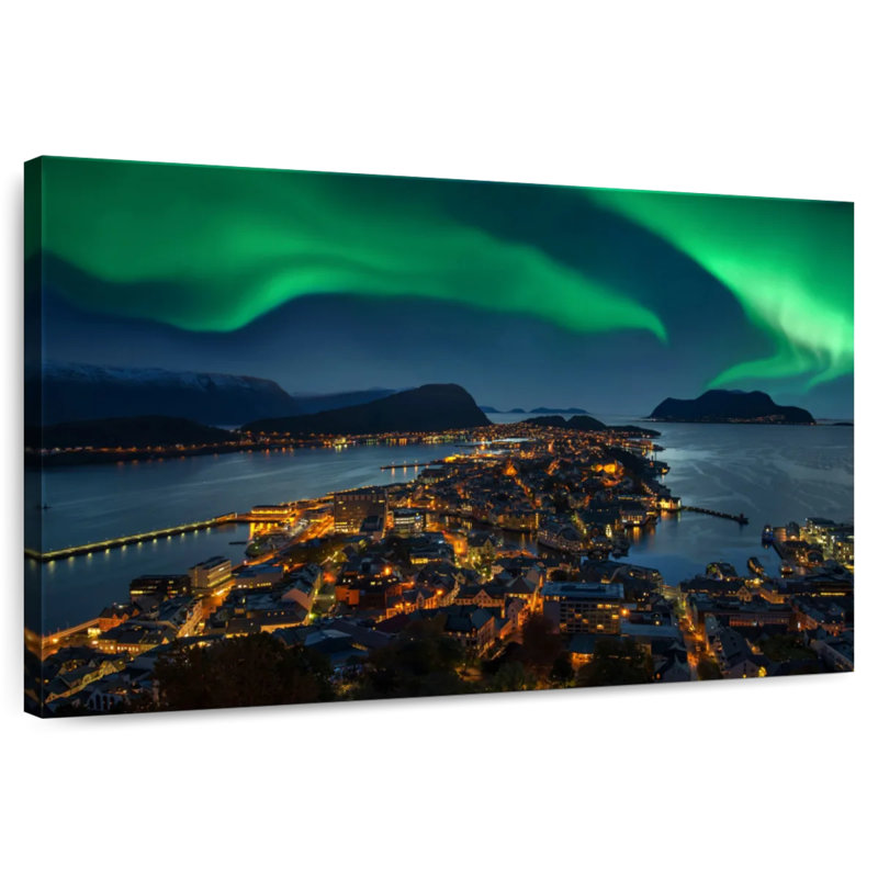 Gillard Alesund Aurora Borealis, 20" H x 30" W