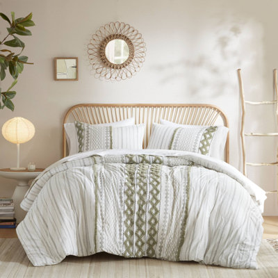 3 Piece Cotton Comforter Set with Chenille Tufting and Printed Design