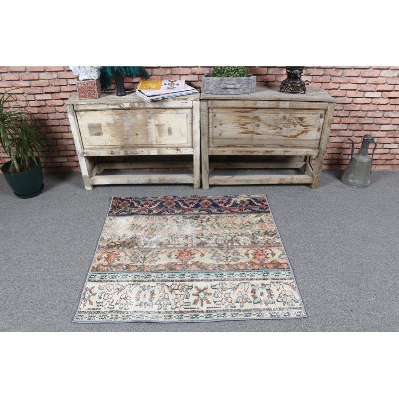 Tapis turc tissé à la main avec motif vibrant idéal pour le salon, la chambre à coucher ou la cuisine