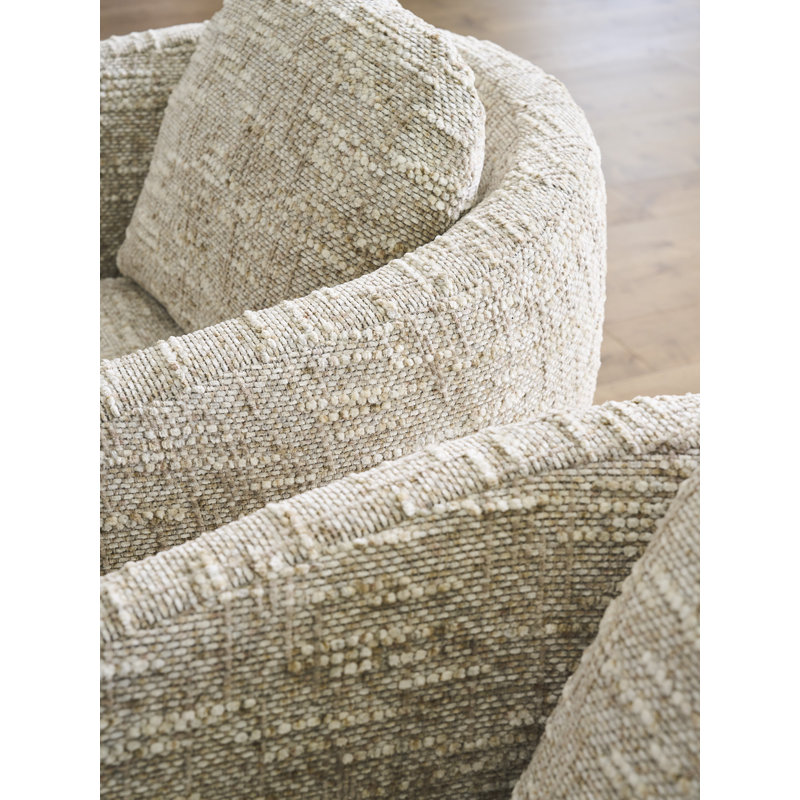Carreta Swivel Chair