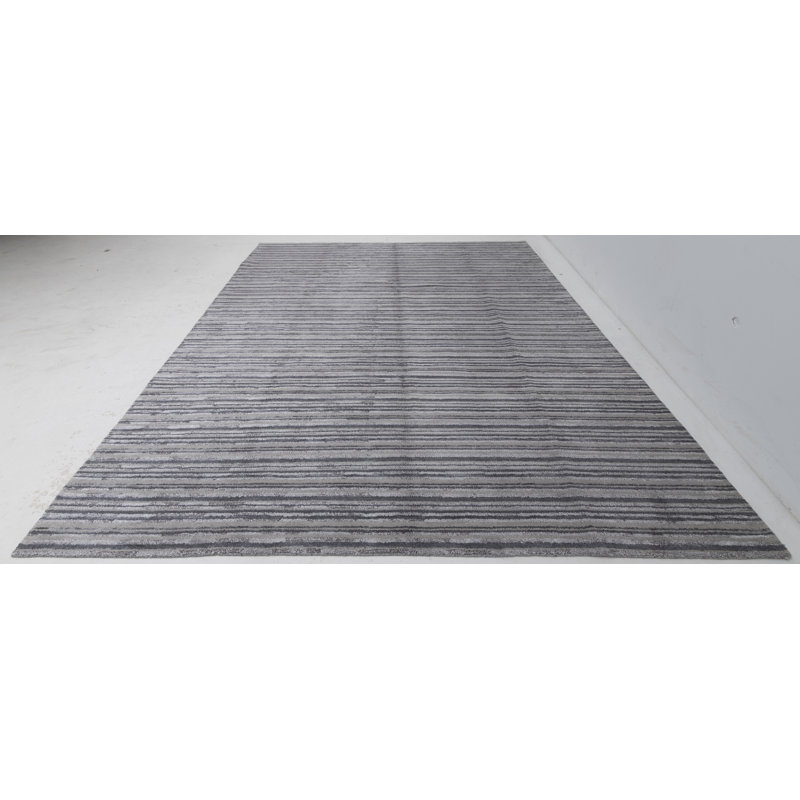 Handmade Cotton and Silk Striped Area Rug