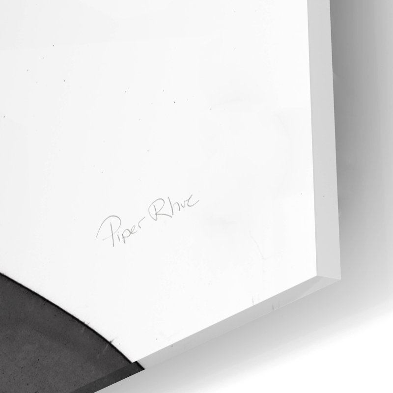 Art mural en verre acrylique 12 po x 12 po «Black and White Pools 2» par Piper Rhue, H 12 po x l 12 po x P 0,13 po