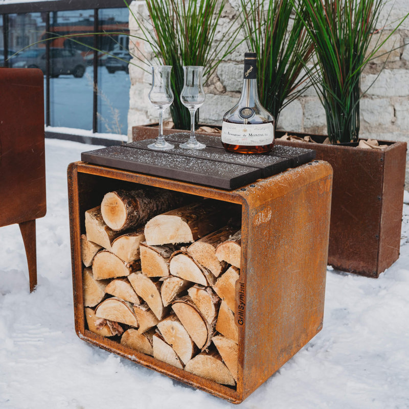 47 W x 37 D Log Rack