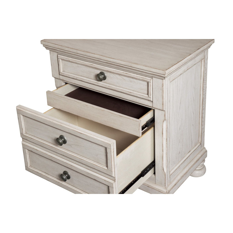 Camiah Piece Bedroom Set, White, King