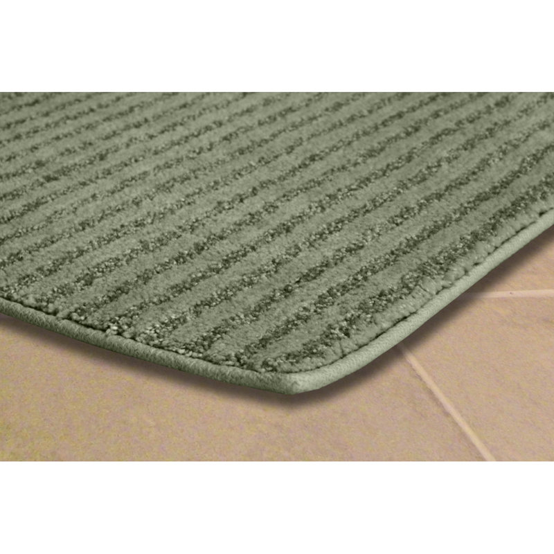 Tapis pour salle de bain en nylon avec envers antidérapant Viridian, Tapis de couloir 22 po x 60 po, Fougère intense