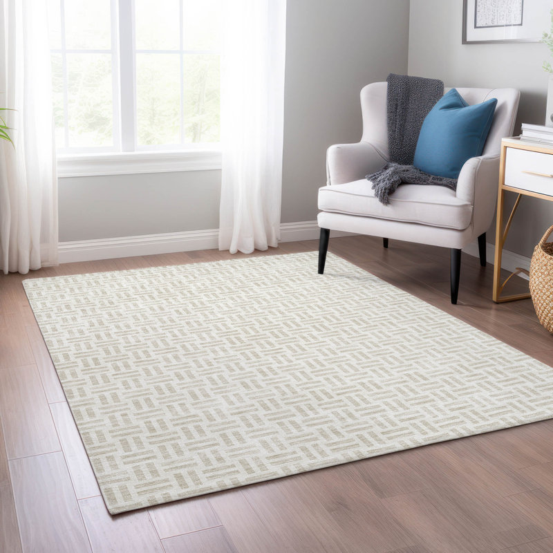 Ivory Geometric Flat Woven Indoor/Outdoor Rug 2'6" x 3'10"