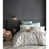 Blanc / motif floral vert est en rupture de stock
