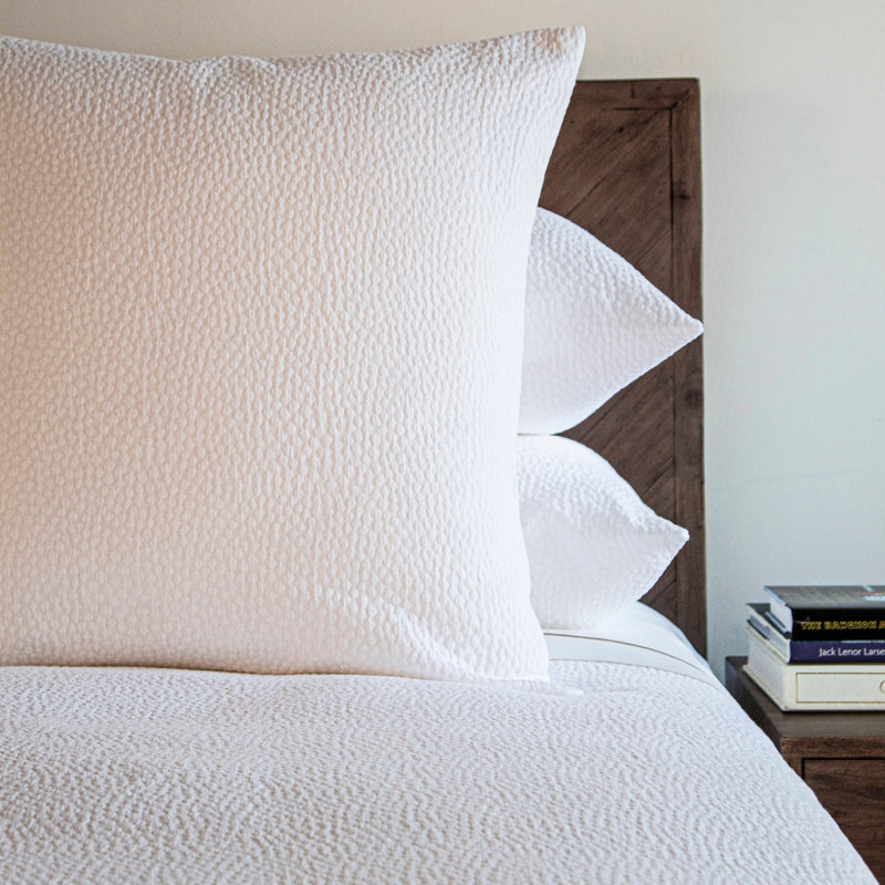 Bubble Matelasse Coverlet Set, King Coverlet + 3 Euro Shams, White