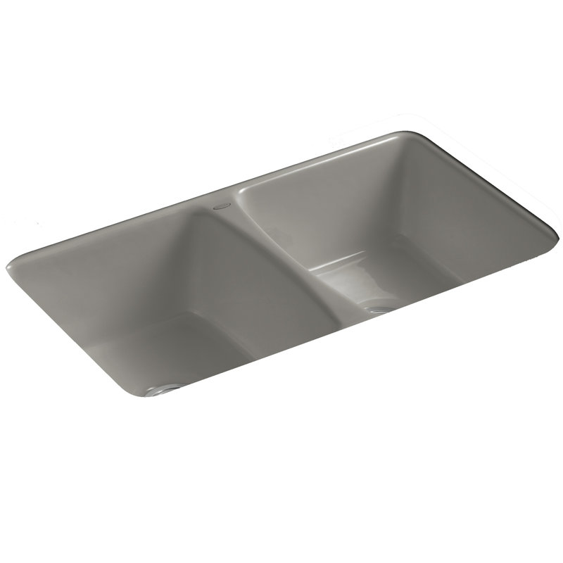 Deerfield 8" Undermount Kitchen Sink