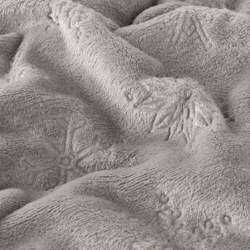 Snowflakes Throw Blanket