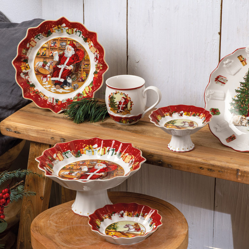 Villeroy & Boch Toy's Fantasy Santa Wish Lists Bowl