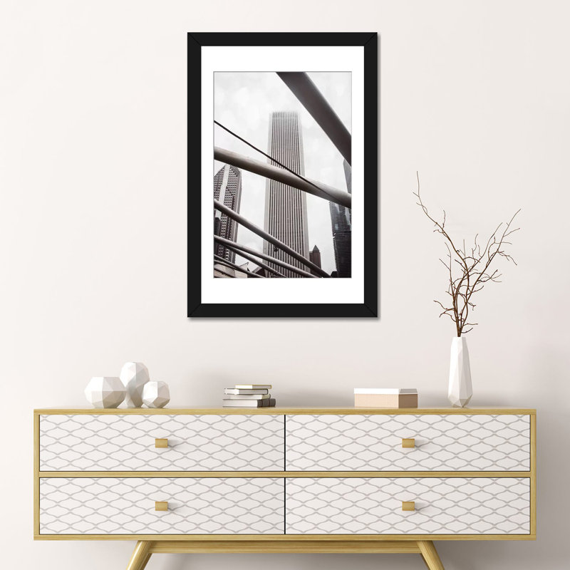 «Chicago Monotone III», impression sur toile, H 24 po x l 16 po x P 1 po, Papier d'art encadré noir