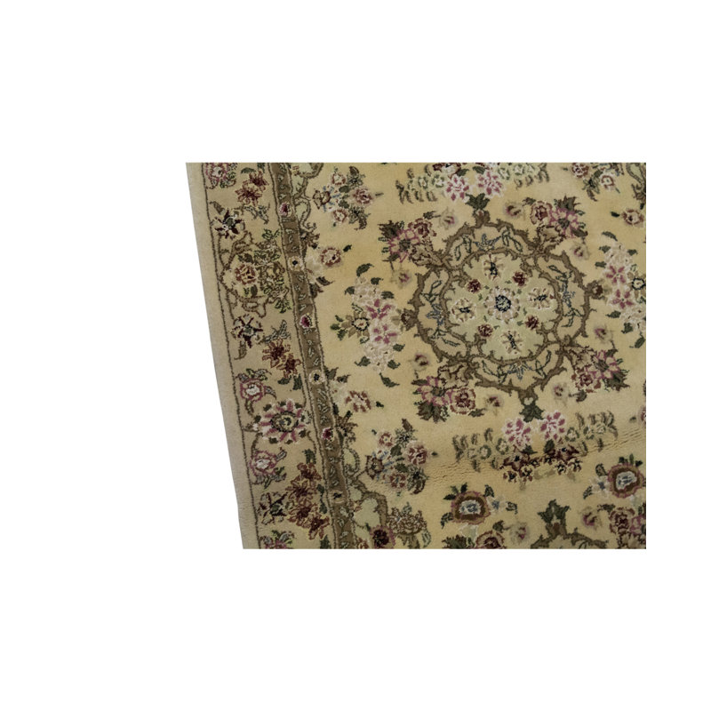 Hand-Knotted High-Quality Ivory Area Rug