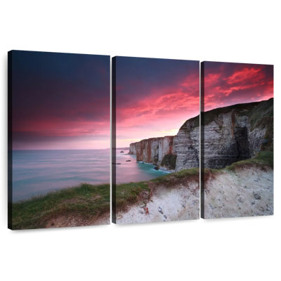 Falaises d'Etretat au coucher du soleil