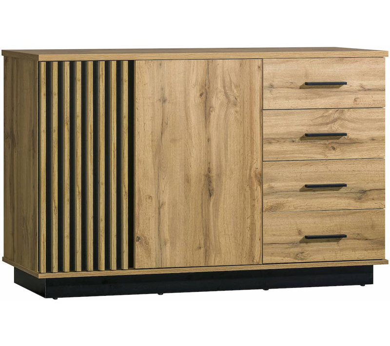 Southmead 141 cm Sideboard