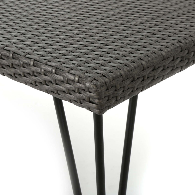 Beaulah Dining Table Stylish Summer Entertaining Ample Seating High-Quality Construction Versatile Design