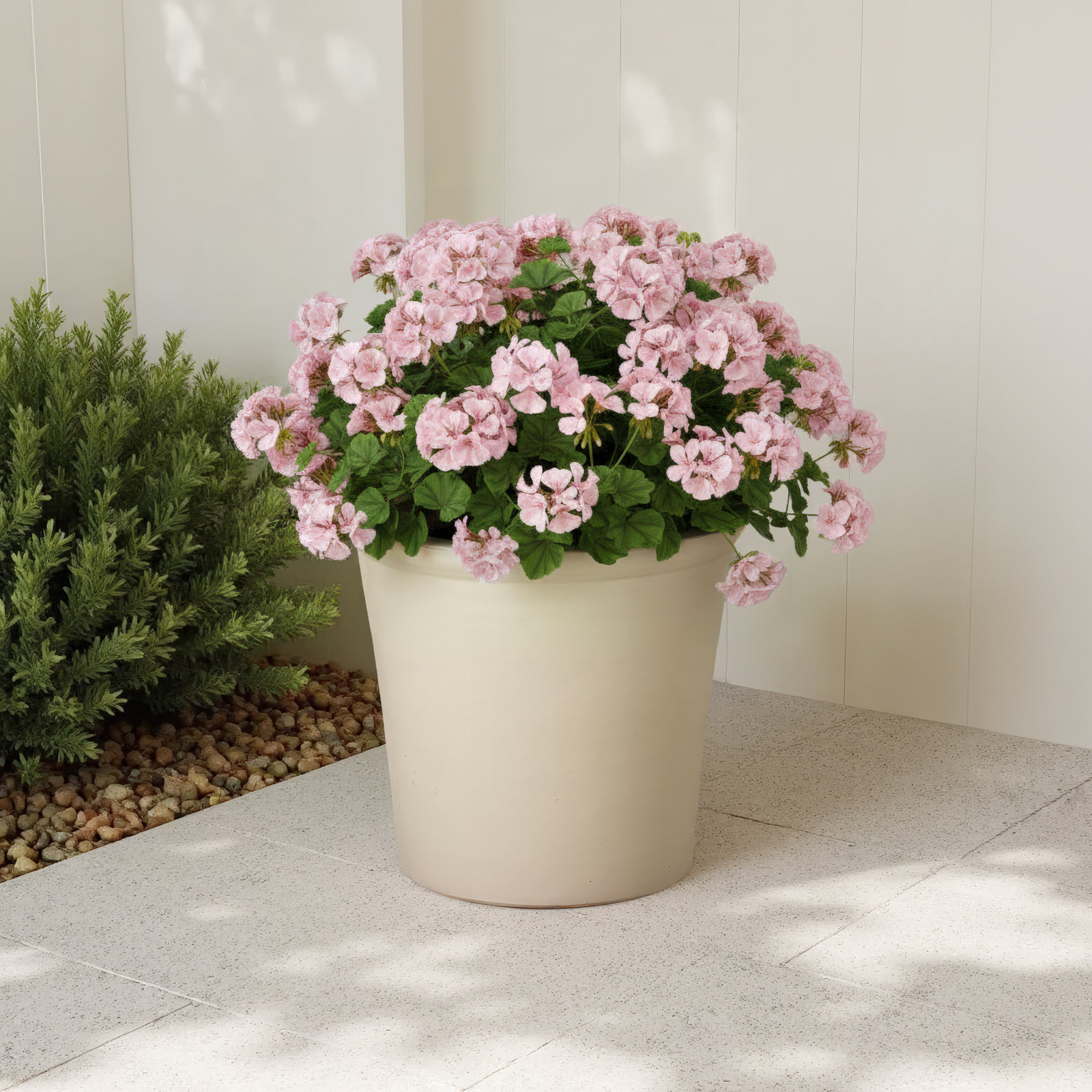 Ceramic Pot Planter, 15'' H x 20'' W x 20'' D