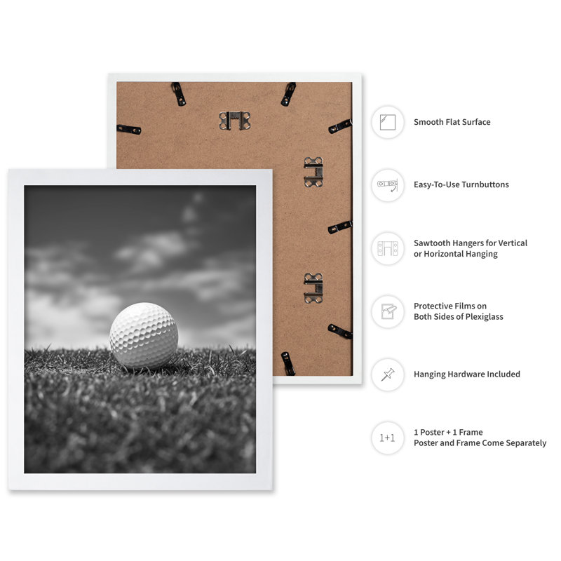Balle de golf sur un terrain n ° 1, Poster, 18"H x 24"W, White Framed