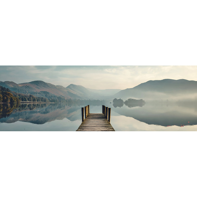 Art mural sur toile Misty Mountain Dock, H 15 po x l 45 po