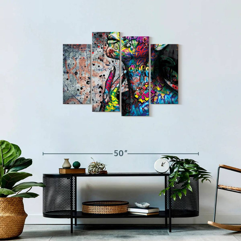 Portrait de femme éclatante 4 pièces, H 27 po x l 43 po x P 1,25 po