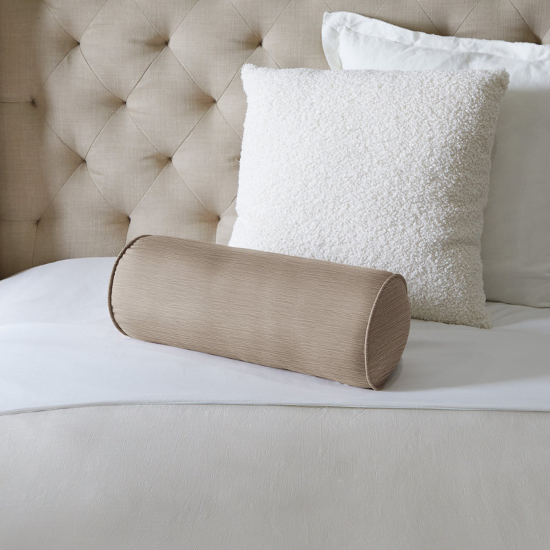 Housse et insert de traversin en velours Bridgett, Beige, 6 po x 20 po