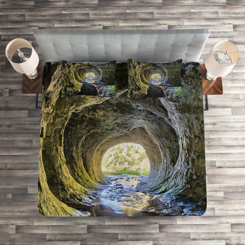 Modern & Contemporary Polyester Coverlet