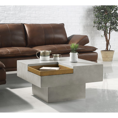 Superbe table basse en ciment gris et rangement spacieux et durable