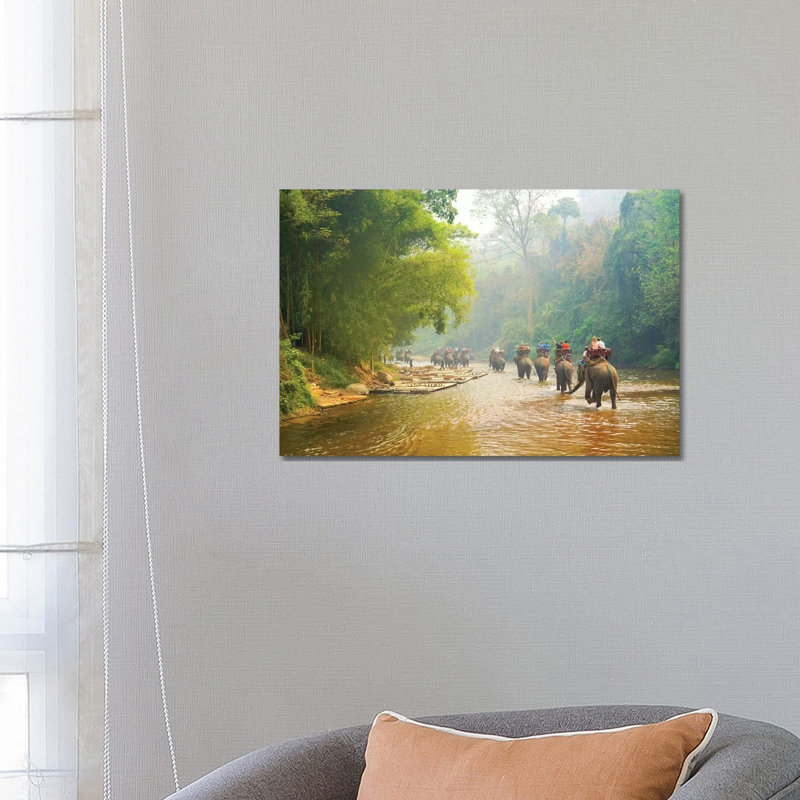 Reproduction de photo « Elephants Balad Thailand 330 » par Ben Heine, H 18 po x l 26 po x P 1,5 po, Toile tendue