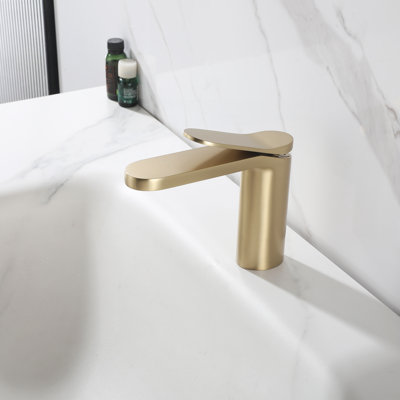 Modern Single Handle Single Hole Bathroom Vessel Sink Faucet