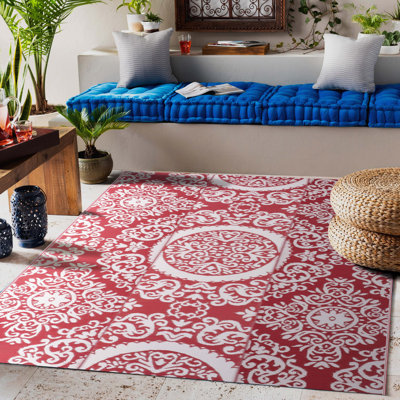 Tapis d'intérieur / extérieur rouge / blanc tissé à la machine Abbey-Leigh