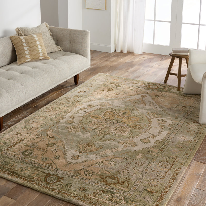 Tapis vert / taupe fait à la main avec médaillon Jaipur Living Raisa (nuance de 18 po)