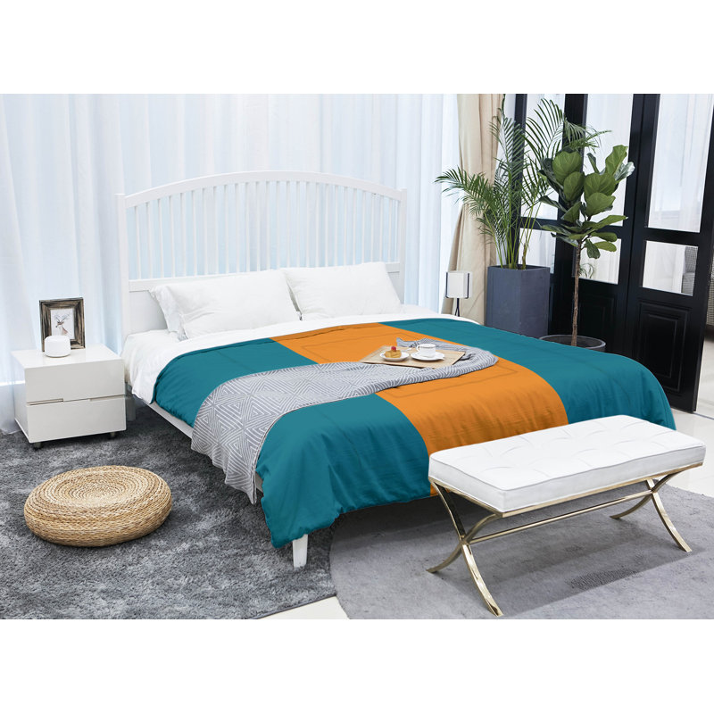 Boston Modern & Contemporary Polyester Box Stitch Striped Comforter, King Comforter