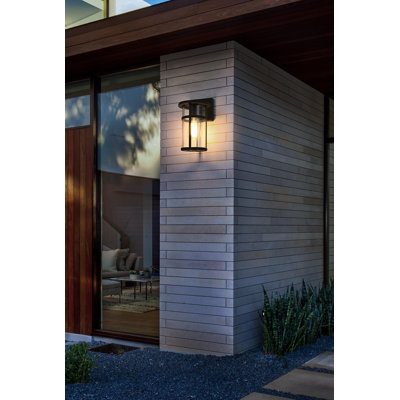 Henrik Outdoor Wall Sconce in Black
