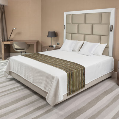 Bed Runner
