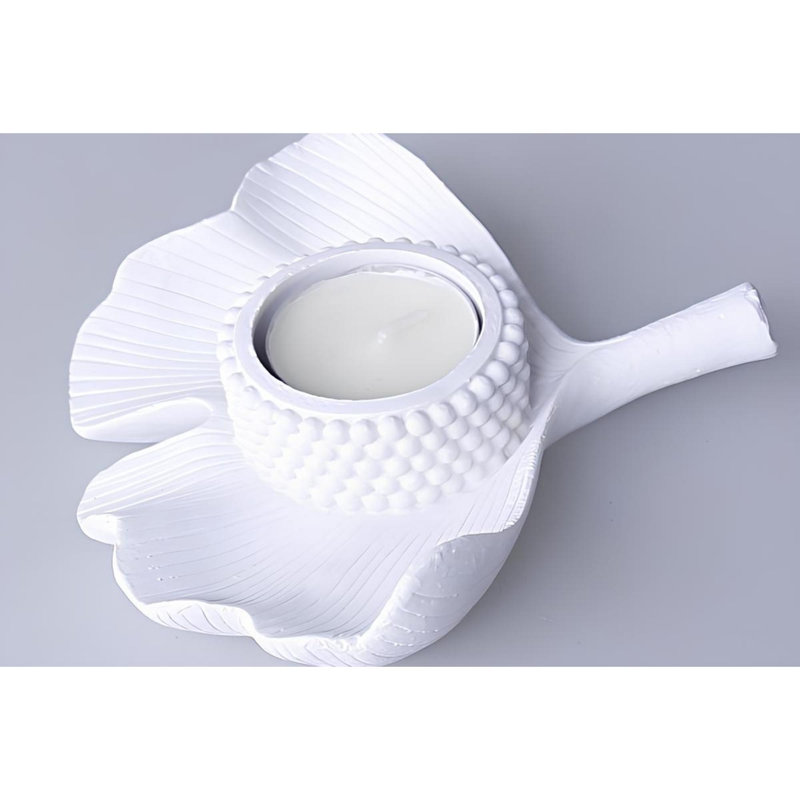 Élégant objet décoratif doré, 5,1 po x 5,5 po | 100% polyester, finition luxueuse | Parfait pour la décoration intérieure, les pièces décoratives et les cadeaux élégants | Rehaussez n'importe quel espace avec un charme sophistiqué