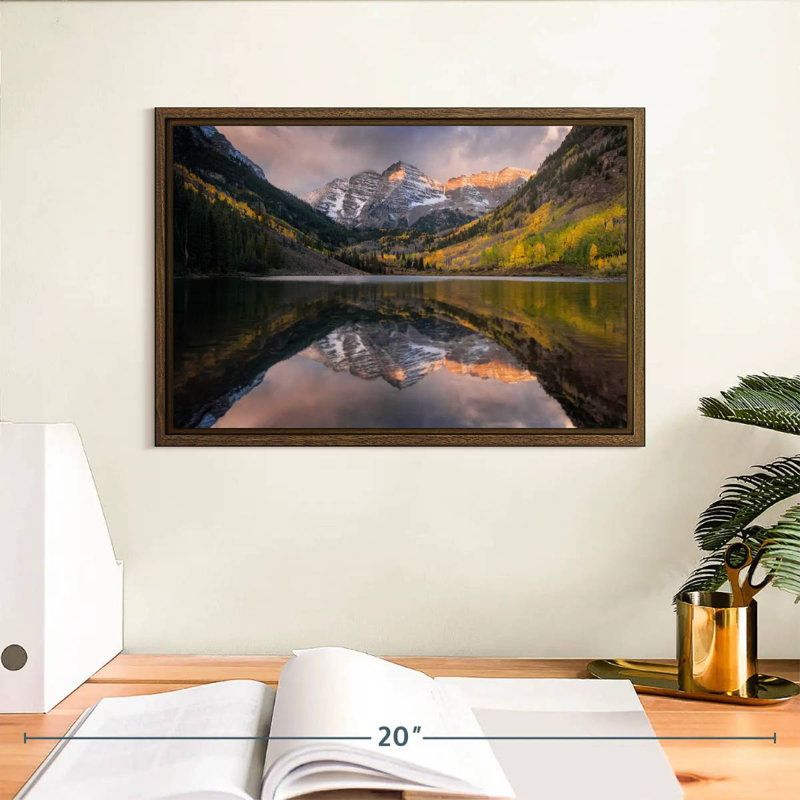 Maroon Bells, Colorado, 37 po x 25 po, Cadre flottant noyer