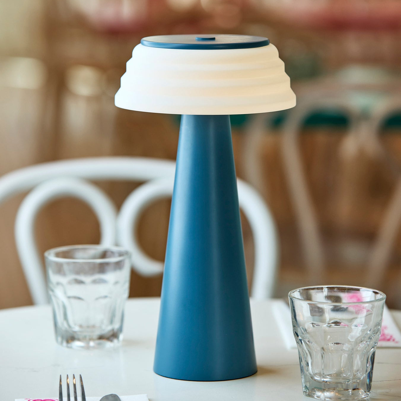 Nahzir Table Lamp, Blue