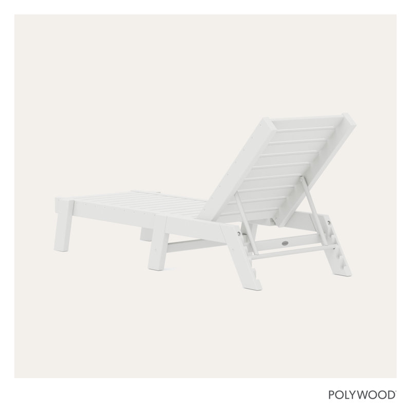 POLYWOOD Captain Chaise, White