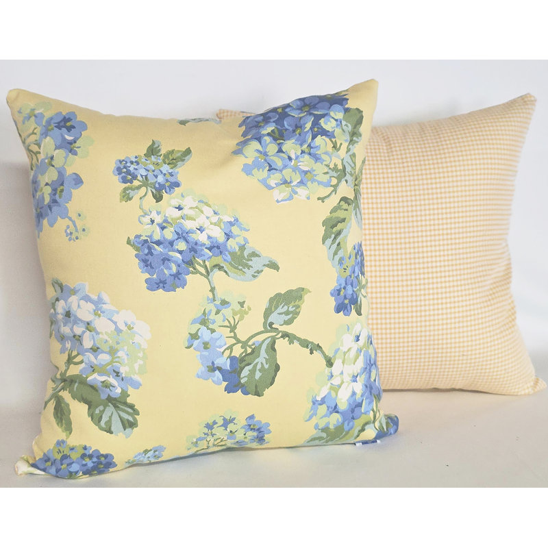 Hydrangea 2-Set Decorative Pillows