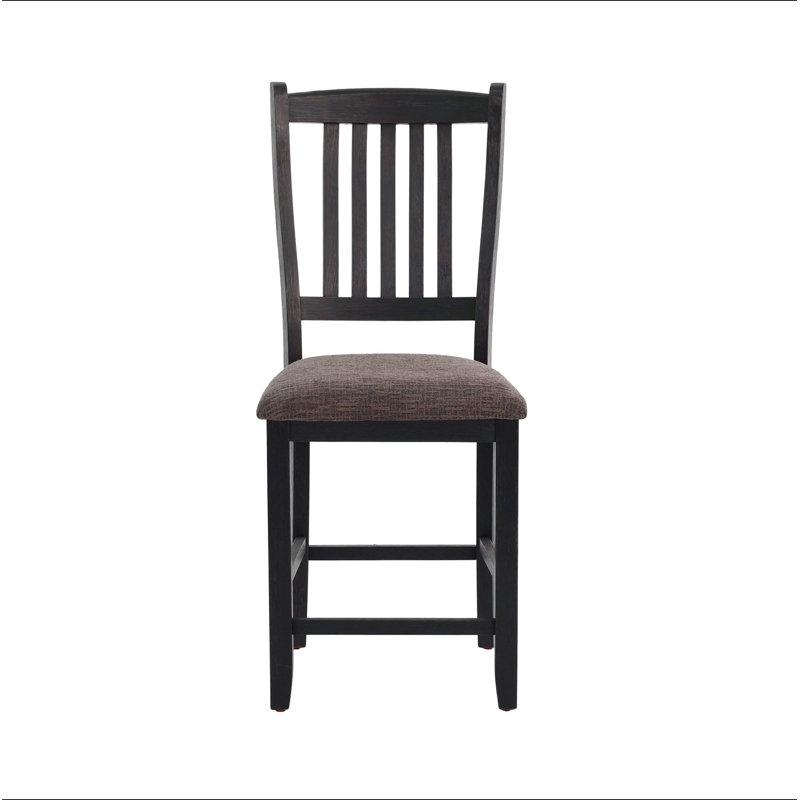 Chaise haute en noir rustique