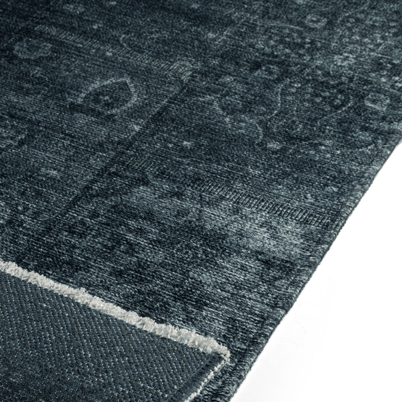 Southsea Vintage Look Machine Made Indoor / Outdoor Area Rug, Rectangle 3'11" x 5'3"