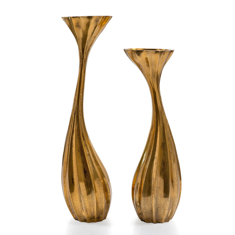 Tulipan Wavy Pillar Candleholders - Set Of 2  