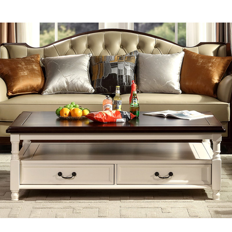 Table basse de style minimaliste américain