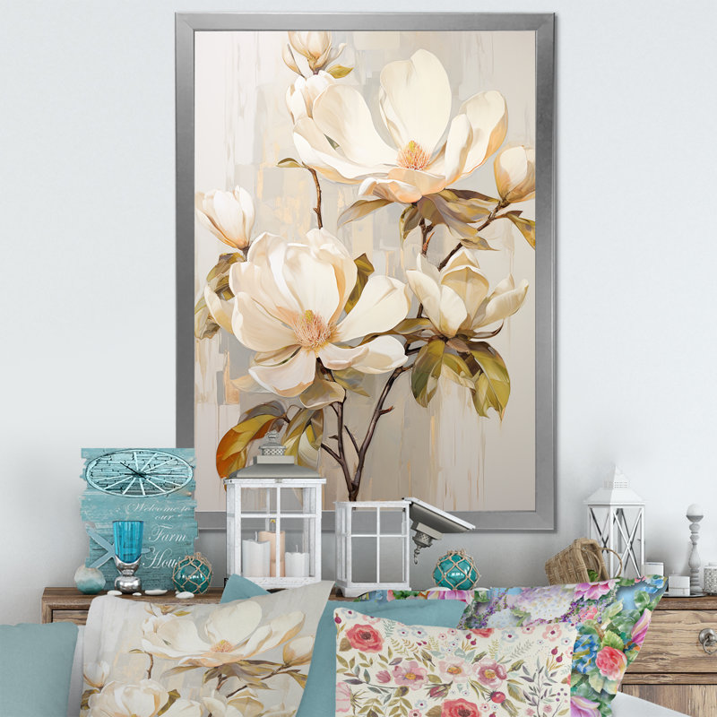 «Elegant Beige Magnolias Tranquility II», reproduction sur toile, Cadre simple argenté, H 20 po x l 12 po x P 1 po