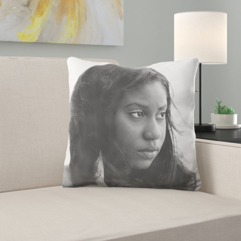 Coussin Girl