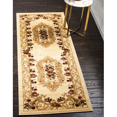 Gangemi Oriental Indoor Rug