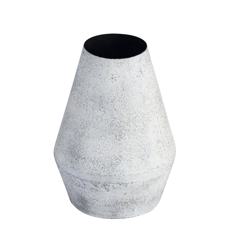 Vase en fer gris antique, Hauteur totale - 14,25 po 