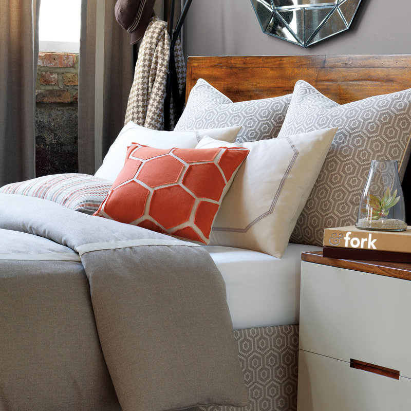 Gavin Lumbar Pillow Cover & Insert